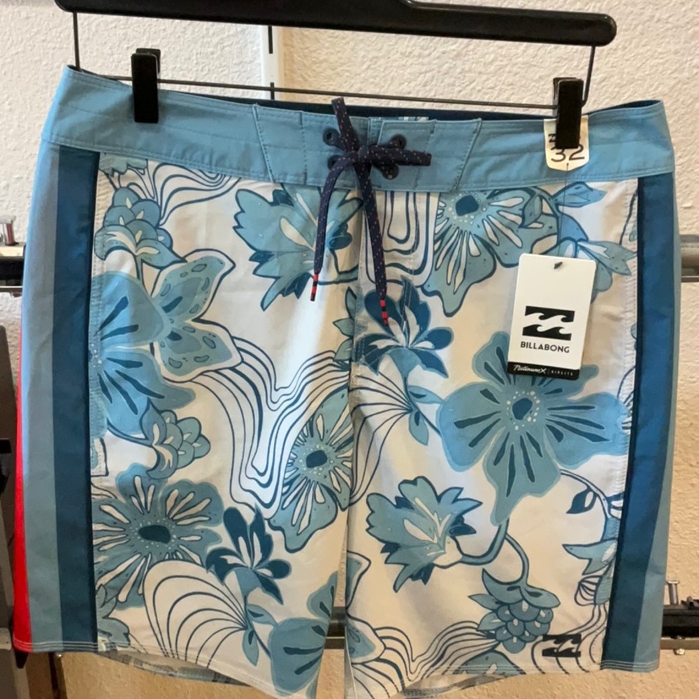 Billabong Men’s Board short